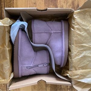Koolaburra by UGG boots